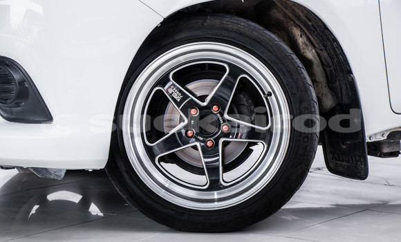 Buy Used Toyota Hiluxe Revo White Car in Bangkok in Bangkok Buy Used Toyota Hiluxe Revo White Car in Bangkok in Bangkok