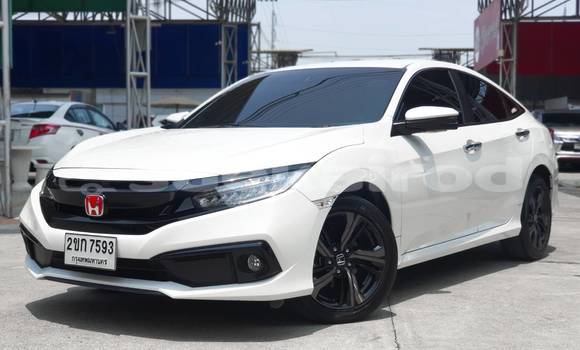 Buy Used Honda Civic White Car in Bangkok in Bangkok