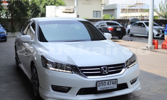 ซื้อ รถมือสอง Honda Accord ขาว รถยนต์ ใน %{เมือง} ใน กรุงเทพมหานคร ซื้อ รถมือสอง Honda Accord ขาว รถยนต์ ใน %{เมือง} ใน กรุงเทพมหานคร