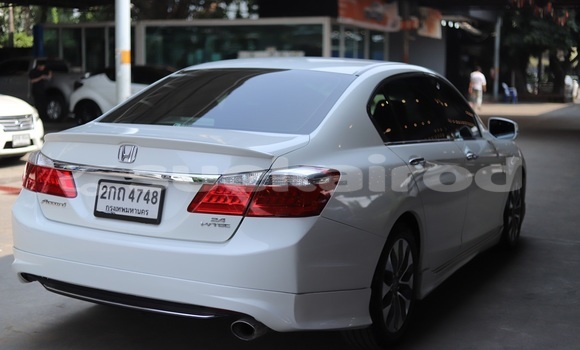 ซื้อ รถมือสอง Honda Accord ขาว รถยนต์ ใน %{เมือง} ใน กรุงเทพมหานคร ซื้อ รถมือสอง Honda Accord ขาว รถยนต์ ใน %{เมือง} ใน กรุงเทพมหานคร
