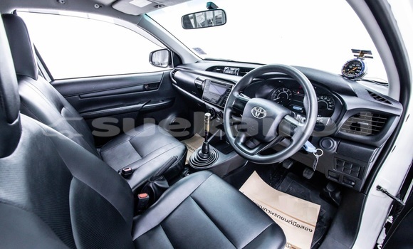 Buy Used Toyota Hiluxe Revo White Car in Bangkok in Bangkok Buy Used Toyota Hiluxe Revo White Car in Bangkok in Bangkok