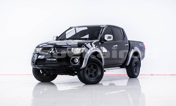 Buy Used Mitsubishi Triton Black Car in Bangkok in Bangkok