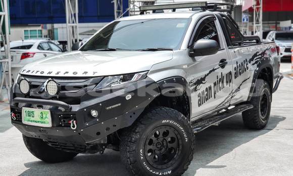 ซื้อ รถมือสอง Mitsubishi Triton อื่น ๆ รถยนต์ ใน %{เมือง} ใน กรุงเทพมหานคร
