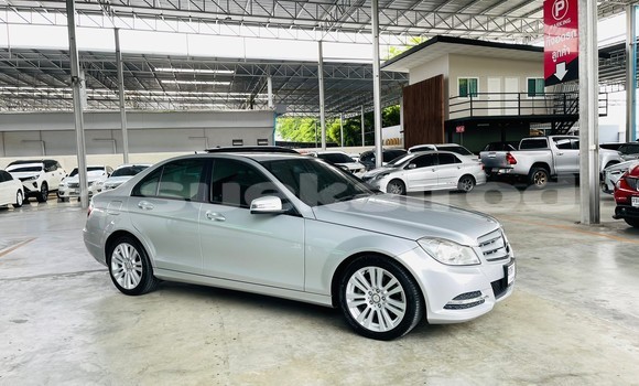 ซื้อ รถมือสอง Mercedes‒Benz C–Class อื่น ๆ รถยนต์ ใน %{เมือง} ใน กรุงเทพมหานคร ซื้อ รถมือสอง Mercedes‒Benz C–Class อื่น ๆ รถยนต์ ใน %{เมือง} ใน กรุงเทพมหานคร