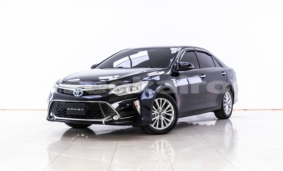 ซื้อ รถมือสอง Toyota Camry สีดำ รถยนต์ ใน %{เมือง} ใน กรุงเทพมหานคร