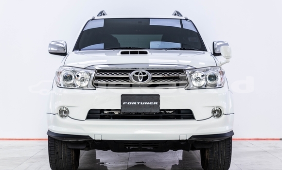 Buy Used Toyota Fortuner White Car in Bangkok in Bangkok Buy Used Toyota Fortuner White Car in Bangkok in Bangkok