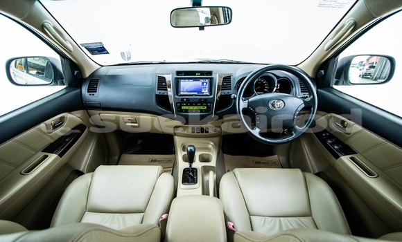 Buy Used Toyota Fortuner White Car in Bangkok in Bangkok Buy Used Toyota Fortuner White Car in Bangkok in Bangkok