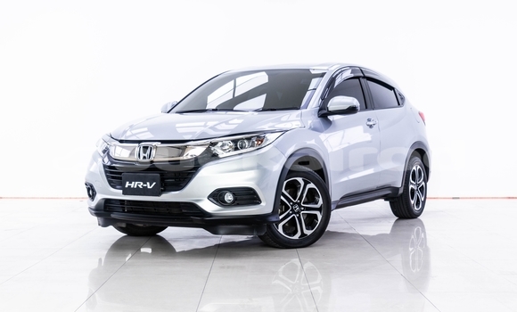 ซื้อ รถมือสอง Honda HR-V อื่น ๆ รถยนต์ ใน %{เมือง} ใน กรุงเทพมหานคร