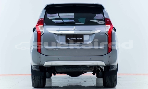 Buy Used Mitsubishi Pajero Other Car in Samut Sakhon in Samut Sakhon Buy Used Mitsubishi Pajero Other Car in Samut Sakhon in Samut Sakhon