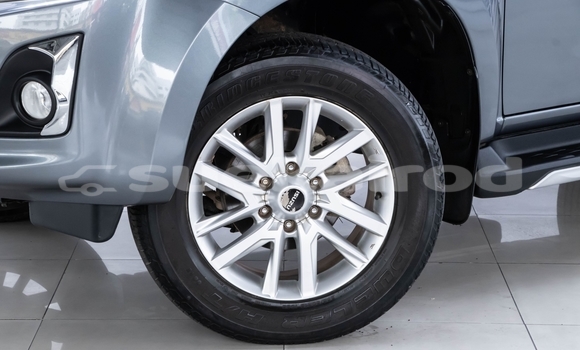 Buy Used Isuzu D-Max Other Car in Nonthaburi in Nonthaburi Buy Used Isuzu D-Max Other Car in Nonthaburi in Nonthaburi