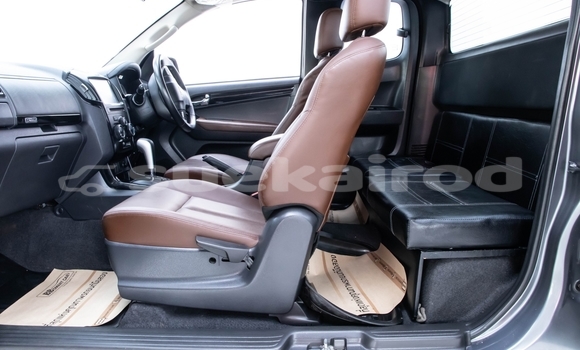 Buy Used Isuzu D-Max Other Car in Nonthaburi in Nonthaburi Buy Used Isuzu D-Max Other Car in Nonthaburi in Nonthaburi