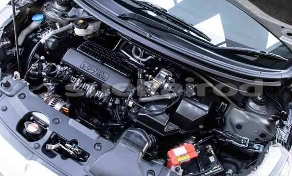 ซื้อ รถมือสอง Honda BR-V สีดำ รถยนต์ ใน %{เมือง} ใน นนทบุรี ซื้อ รถมือสอง Honda BR-V สีดำ รถยนต์ ใน %{เมือง} ใน นนทบุรี