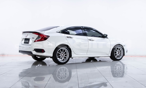 ซื้อ รถมือสอง Honda Civic ขาว รถยนต์ ใน %{เมือง} ใน นนทบุรี ซื้อ รถมือสอง Honda Civic ขาว รถยนต์ ใน %{เมือง} ใน นนทบุรี