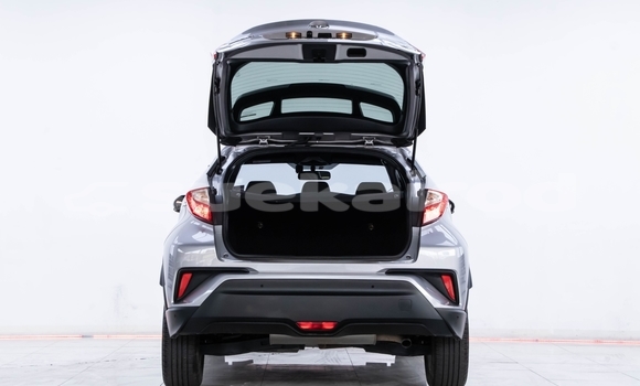 Buy Used Toyota C-HR Other Car in Nonthaburi in Nonthaburi Buy Used Toyota C-HR Other Car in Nonthaburi in Nonthaburi