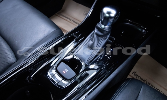Buy Used Toyota C-HR Other Car in Nonthaburi in Nonthaburi Buy Used Toyota C-HR Other Car in Nonthaburi in Nonthaburi