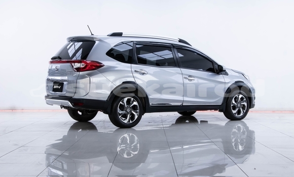 ซื้อ รถมือสอง Honda BR-V อื่น ๆ รถยนต์ ใน %{เมือง} ใน นนทบุรี ซื้อ รถมือสอง Honda BR-V อื่น ๆ รถยนต์ ใน %{เมือง} ใน นนทบุรี