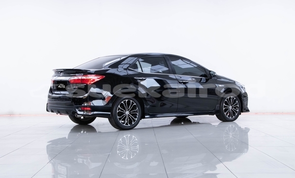 ซื้อ รถมือสอง Toyota Altis สีดำ รถยนต์ ใน %{เมือง} ใน นนทบุรี ซื้อ รถมือสอง Toyota Altis สีดำ รถยนต์ ใน %{เมือง} ใน นนทบุรี