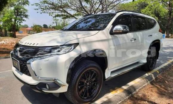 Buy Used Mitsubishi Pajero Sport White Car in Bangkok in Bangkok Buy Used Mitsubishi Pajero Sport White Car in Bangkok in Bangkok