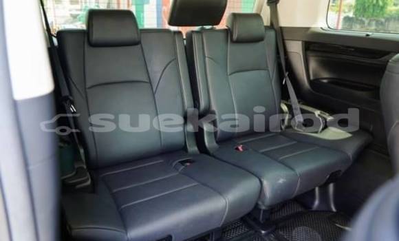 Buy Used Toyota Alphard Other Car in Bangkok in Bangkok Buy Used Toyota Alphard Other Car in Bangkok in Bangkok