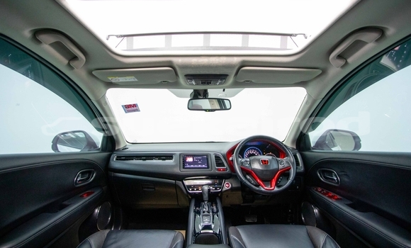 ซื้อ รถมือสอง Honda HR-V ขาว รถยนต์ ใน %{เมือง} ใน สมุทรสาคร ซื้อ รถมือสอง Honda HR-V ขาว รถยนต์ ใน %{เมือง} ใน สมุทรสาคร