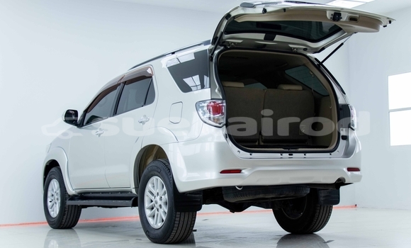 ซื้อ รถมือสอง Toyota Fortuner ขาว รถยนต์ ใน %{เมือง} ใน สมุทรสาคร ซื้อ รถมือสอง Toyota Fortuner ขาว รถยนต์ ใน %{เมือง} ใน สมุทรสาคร