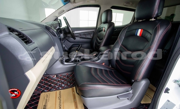 ซื้อ รถมือสอง Chevrolet Colorado ขาว รถยนต์ ใน %{เมือง} ใน สมุทรสาคร ซื้อ รถมือสอง Chevrolet Colorado ขาว รถยนต์ ใน %{เมือง} ใน สมุทรสาคร