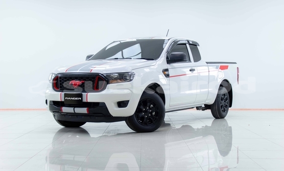 ซื้อ รถมือสอง Ford Ranger ขาว รถยนต์ ใน %{เมือง} ใน สมุทรสาคร