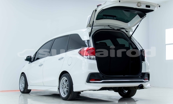 Buy Used Honda Mobilio White Car in Samut Sakhon in Samut Sakhon Buy Used Honda Mobilio White Car in Samut Sakhon in Samut Sakhon