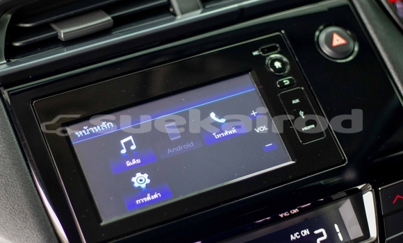 Buy Used Honda Mobilio White Car in Samut Sakhon in Samut Sakhon Buy Used Honda Mobilio White Car in Samut Sakhon in Samut Sakhon