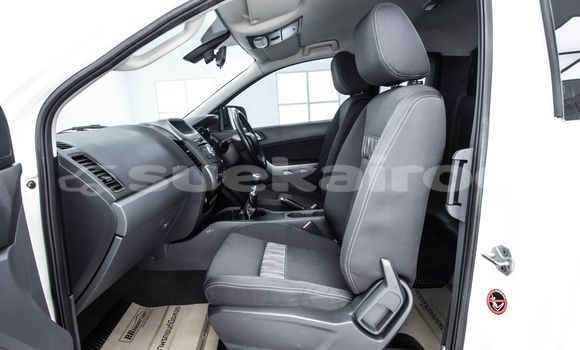 ซื้อ รถมือสอง Ford Ranger ขาว รถยนต์ ใน %{เมือง} ใน กรุงเทพมหานคร ซื้อ รถมือสอง Ford Ranger ขาว รถยนต์ ใน %{เมือง} ใน กรุงเทพมหานคร