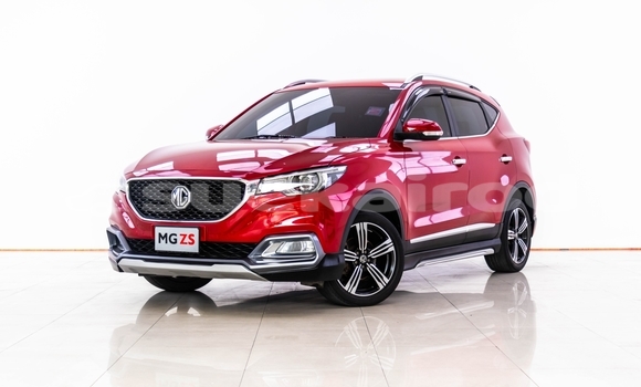 ซื้อ รถมือสอง MG ZS สีแดง รถยนต์ ใน %{เมือง} ใน กรุงเทพมหานคร
