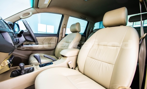 Buy Used Toyota Vigo Black Car in Samut Sakhon in Samut Sakhon Buy Used Toyota Vigo Black Car in Samut Sakhon in Samut Sakhon