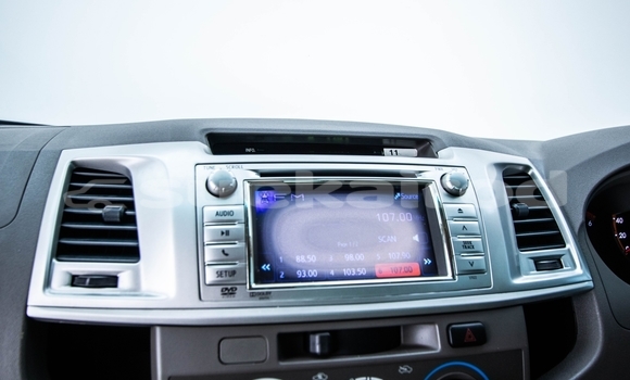 Buy Used Toyota Vigo Black Car in Samut Sakhon in Samut Sakhon Buy Used Toyota Vigo Black Car in Samut Sakhon in Samut Sakhon