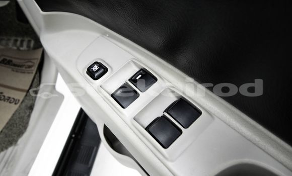 Buy Used Mitsubishi Pajero White Car in Bangkok in Bangkok Buy Used Mitsubishi Pajero White Car in Bangkok in Bangkok