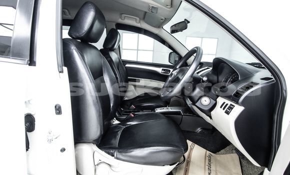 Buy Used Mitsubishi Pajero White Car in Bangkok in Bangkok Buy Used Mitsubishi Pajero White Car in Bangkok in Bangkok