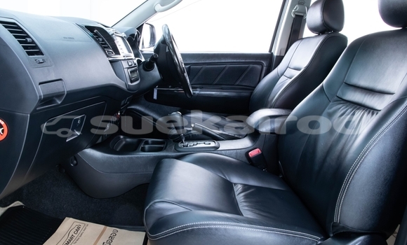 Buy Used Toyota Fortuner White Car in Samut Sakhon in Samut Sakhon Buy Used Toyota Fortuner White Car in Samut Sakhon in Samut Sakhon