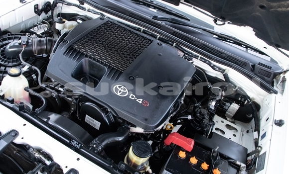 Buy Used Toyota Fortuner White Car in Samut Sakhon in Samut Sakhon Buy Used Toyota Fortuner White Car in Samut Sakhon in Samut Sakhon