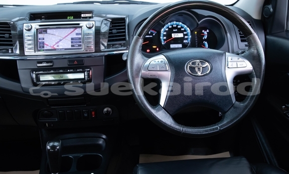 Buy Used Toyota Fortuner White Car in Samut Sakhon in Samut Sakhon Buy Used Toyota Fortuner White Car in Samut Sakhon in Samut Sakhon
