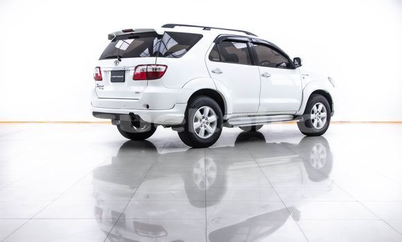 Buy Used Toyota Fortuner White Car in Bangkok in Bangkok Buy Used Toyota Fortuner White Car in Bangkok in Bangkok