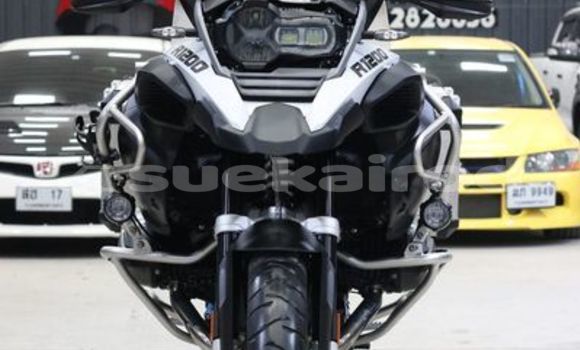Buy Used BMW R1200GS Adventure White Bike in Bangkok in Bangkok Buy Used BMW R1200GS Adventure White Bike in Bangkok in Bangkok