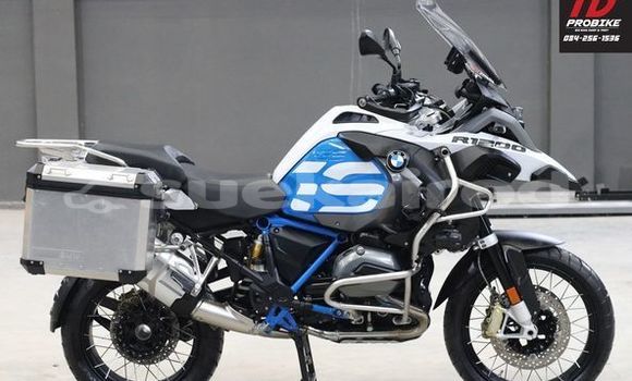 Buy Used BMW R1200GS Adventure White Bike in Bangkok in Bangkok Buy Used BMW R1200GS Adventure White Bike in Bangkok in Bangkok