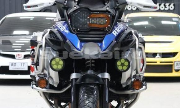 Buy Used BMW R Blue Bike in Bangkok in Bangkok Buy Used BMW R Blue Bike in Bangkok in Bangkok