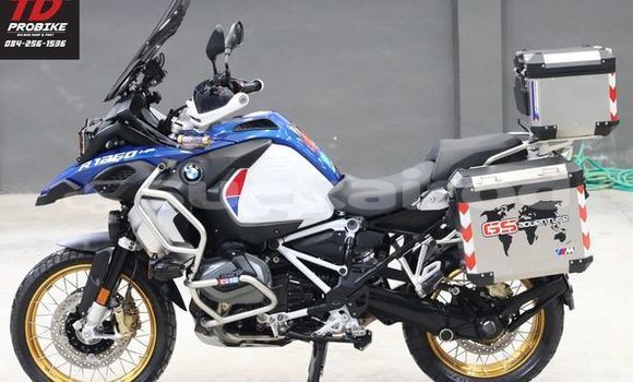 Buy Used BMW R Blue Bike in Bangkok in Bangkok Buy Used BMW R Blue Bike in Bangkok in Bangkok