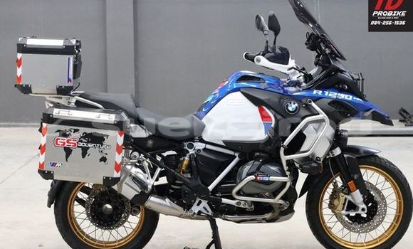 Buy Used BMW R Blue Bike in Bangkok in Bangkok Buy Used BMW R Blue Bike in Bangkok in Bangkok
