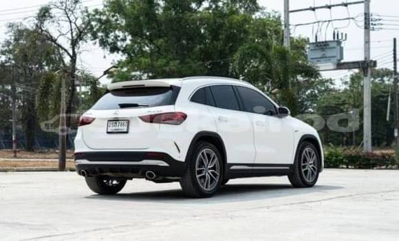 Buy Used Mercedes-Benz GLA-klasse AMG White Car in Bangkok in Bangkok Buy Used Mercedes-Benz GLA-klasse AMG White Car in Bangkok in Bangkok