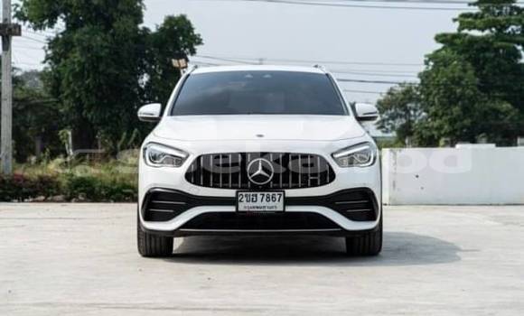 Buy Used Mercedes-Benz GLA-klasse AMG White Car in Bangkok in Bangkok Buy Used Mercedes-Benz GLA-klasse AMG White Car in Bangkok in Bangkok
