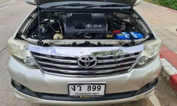 Buy Used Toyota Fortuner Silver Car in Bangkok in Bangkok Buy Used Toyota Fortuner Silver Car in Bangkok in Bangkok