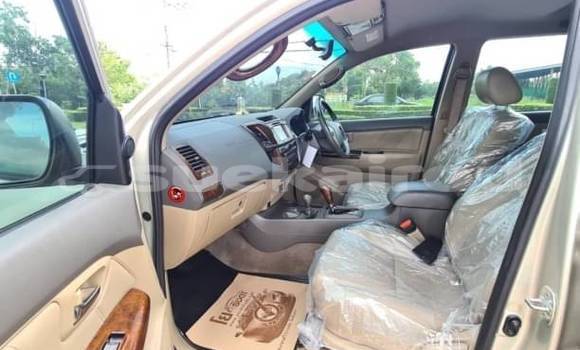 Buy Used Toyota Fortuner Silver Car in Bangkok in Bangkok Buy Used Toyota Fortuner Silver Car in Bangkok in Bangkok