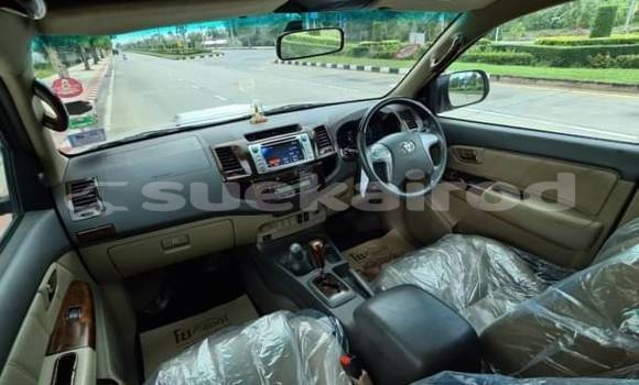 Buy Used Toyota Fortuner Silver Car in Bangkok in Bangkok Buy Used Toyota Fortuner Silver Car in Bangkok in Bangkok