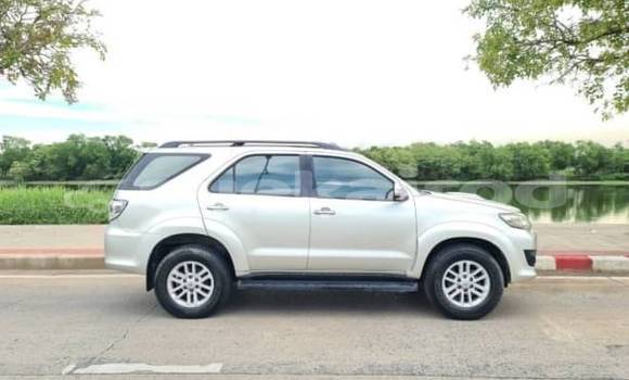 Buy Used Toyota Fortuner Silver Car in Bangkok in Bangkok Buy Used Toyota Fortuner Silver Car in Bangkok in Bangkok